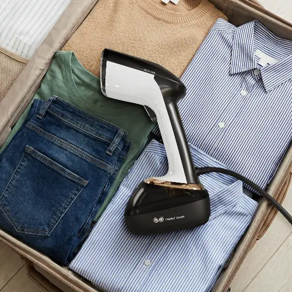 Green Lion STEAM MASTER BX 350 Garment Steamer , Dry Iron 1600W - Black - mobile shop in Hamra, Beirut, Lebanon. New and used phones, iPhone, Samsung, Huawei, Xiaomi, Oppo, Realme, Honor, Google Pixel, tablets, laptops, computers, and accessories. متجر موبايلات في الحمرا، بيروت، لبنان. هواتف جديدة ومستعملة، آيفون، سامسونج، هواوي، شاومي، أوبو، ريلمي، هونر، جوجل بيكسل، أجهزة لوحية، لابتوبات، كمبيوترات، واكسسوارات.