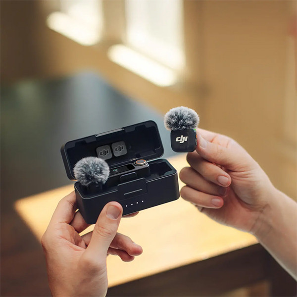 DJI Mic 3  Wireless Microphone Dual - mobile shop in Hamra, Beirut, Lebanon. New and used phones, iPhone, Samsung, Huawei, Xiaomi, Oppo, Realme, Honor, Google Pixel, tablets, laptops, computers, and accessories. متجر موبايلات في الحمرا، بيروت، لبنان. هواتف جديدة ومستعملة، آيفون، سامسونج، هواوي، شاومي، أوبو، ريلمي، هونر، جوجل بيكسل، أجهزة لوحية، لابتوبات، كمبيوترات، واكسسوارات.