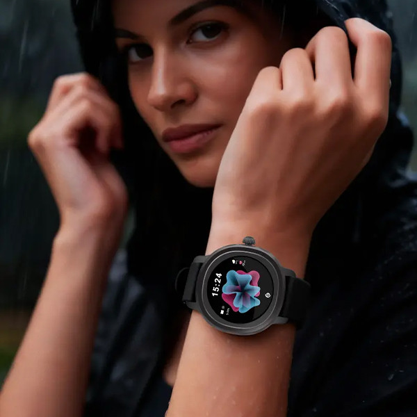 Powerology Velofit Smartwatch 1.04 AMOLED Display 200mah with Additional strap - Black - mobile shop in Hamra, Beirut, Lebanon. New and used phones, iPhone, Samsung, Huawei, Xiaomi, Oppo, Realme, Honor, Google Pixel, tablets, laptops, computers, and accessories. متجر موبايلات في الحمرا، بيروت، لبنان. هواتف جديدة ومستعملة، آيفون، سامسونج، هواوي، شاومي، أوبو، ريلمي، هونر، جوجل بيكسل، أجهزة لوحية، لابتوبات، كمبيوترات، واكسسوارات.