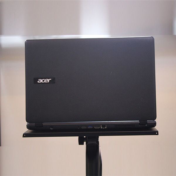 Used Acer Es1-571, mobiles, lebanon, samsung, iphones, new, used, laptops, computers, huawei, phone, mobile prices in lebanon,mobile prices