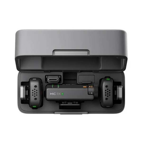 DJI Mic Mini Wireless Microphone Dual - mobile shop in Hamra, Beirut, Lebanon. New and used phones, iPhone, Samsung, Huawei, Xiaomi, Oppo, Realme, Honor, Google Pixel, tablets, laptops, computers, and accessories. متجر موبايلات في الحمرا، بيروت، لبنان. هواتف جديدة ومستعملة، آيفون، سامسونج، هواوي، شاومي، أوبو، ريلمي، هونر، جوجل بيكسل، أجهزة لوحية، لابتوبات، كمبيوترات، واكسسوارات.